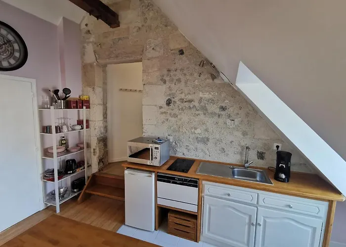 Les Bois Flottes Apartment